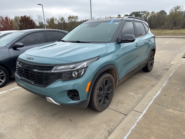 2024 Kia Seltos S's photo