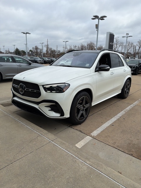 2024 Mercedes-Benz GLE GLE450's photo