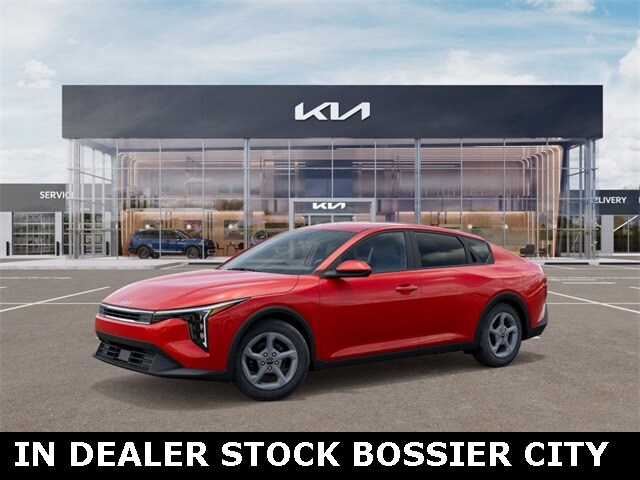 2025 Kia K4 LXS photo 3