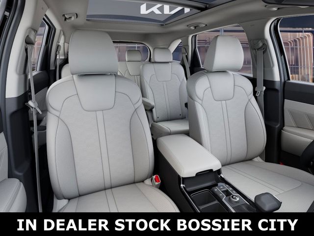 2025 Kia Sorento SX - Photo 15