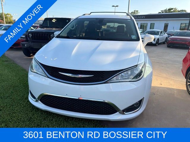 Used 2020 Chrysler Pacifica Touring L with VIN 2C4RC1BG6LR285389 for sale in Bossier City, LA