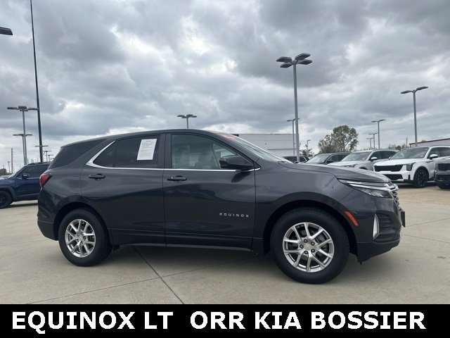 2023 Chevrolet Equinox LT's photo