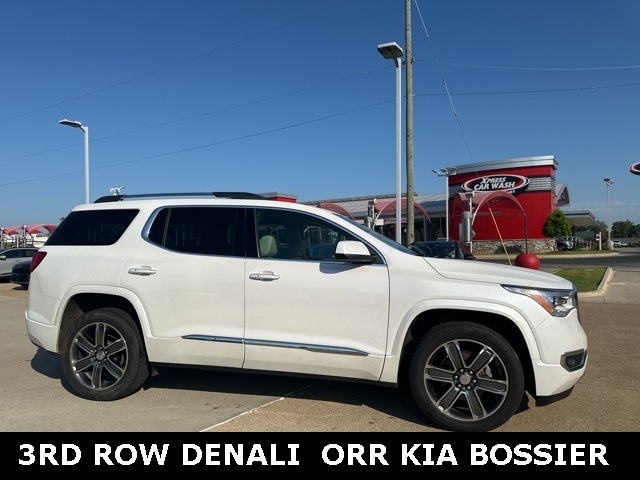 2017 GMC Acadia