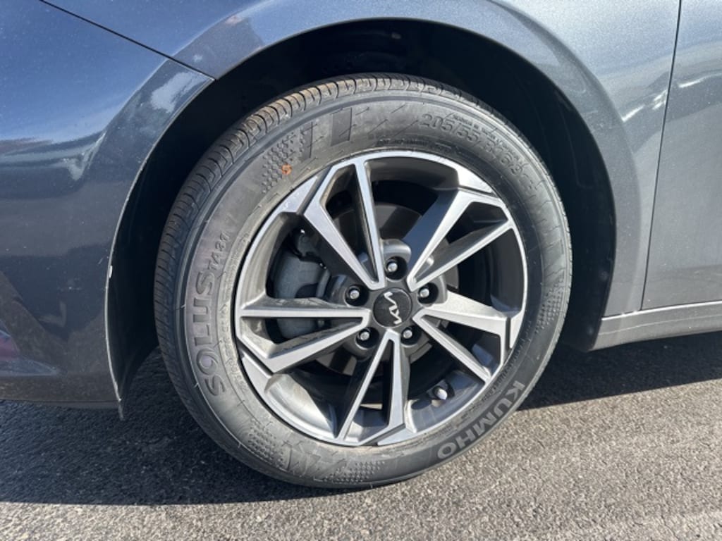 Certified 2022 Kia Forte LXS Sedan