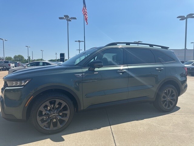 2022 Kia Sorento X-Line SX Prestige photo 2
