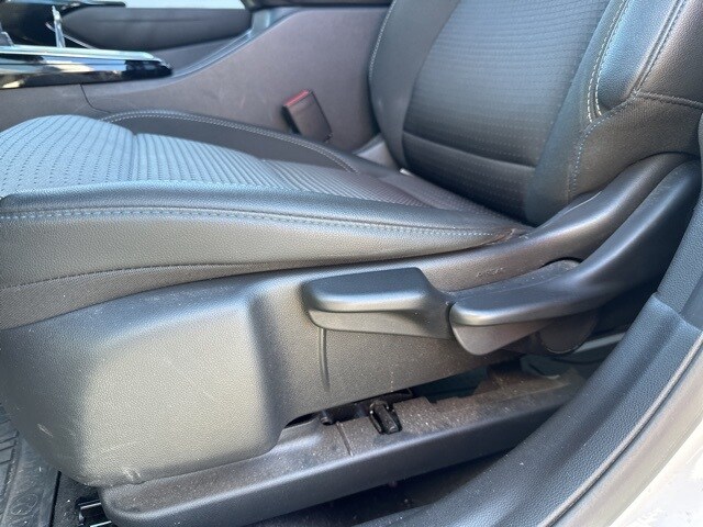 2024 Chevrolet Trax LT photo 3