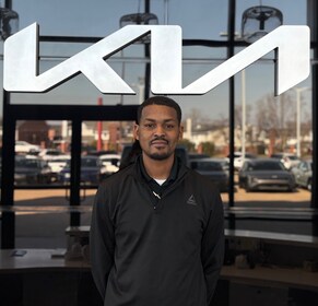 Staff member William Phelps from ID_2b02baebebe7