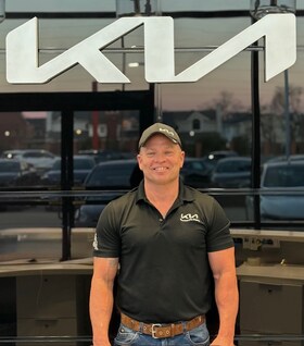 Staff member Mike Reed from ID_2b02baebebe7