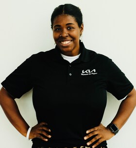 Staff member Dekira Carr from ID_2b02baebebe7