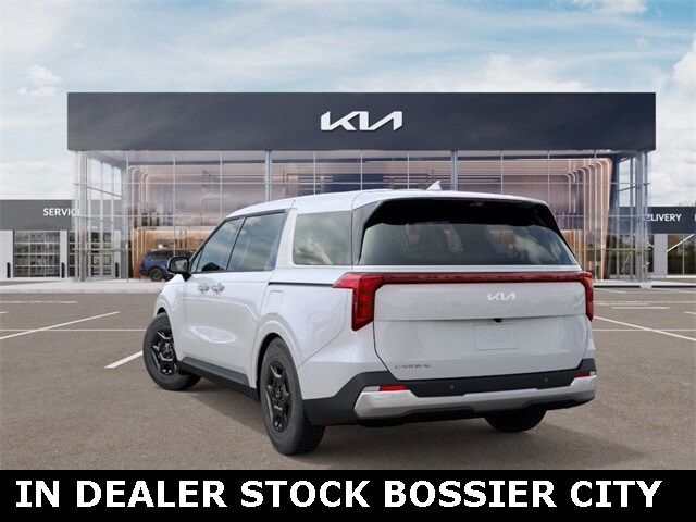2026 Kia Carnival LXS photo 4