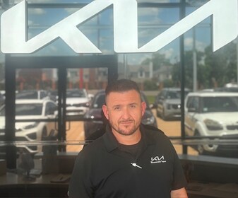 Staff member Anthony Prine from ID_2b02baebebe7