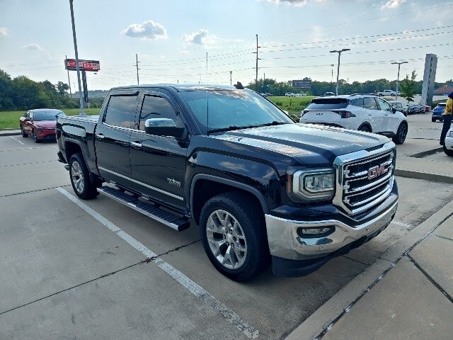 2018 Gmc Sierra 1500 SLT photo 3