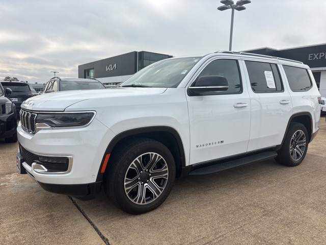 2024 Jeep Wagoneer Series II's photo