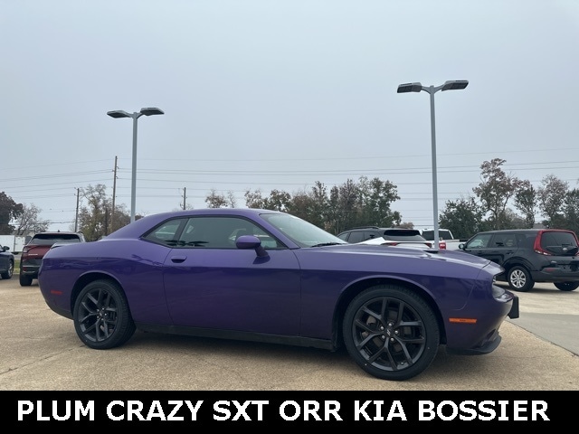 2023 Dodge Challenger SXT's photo