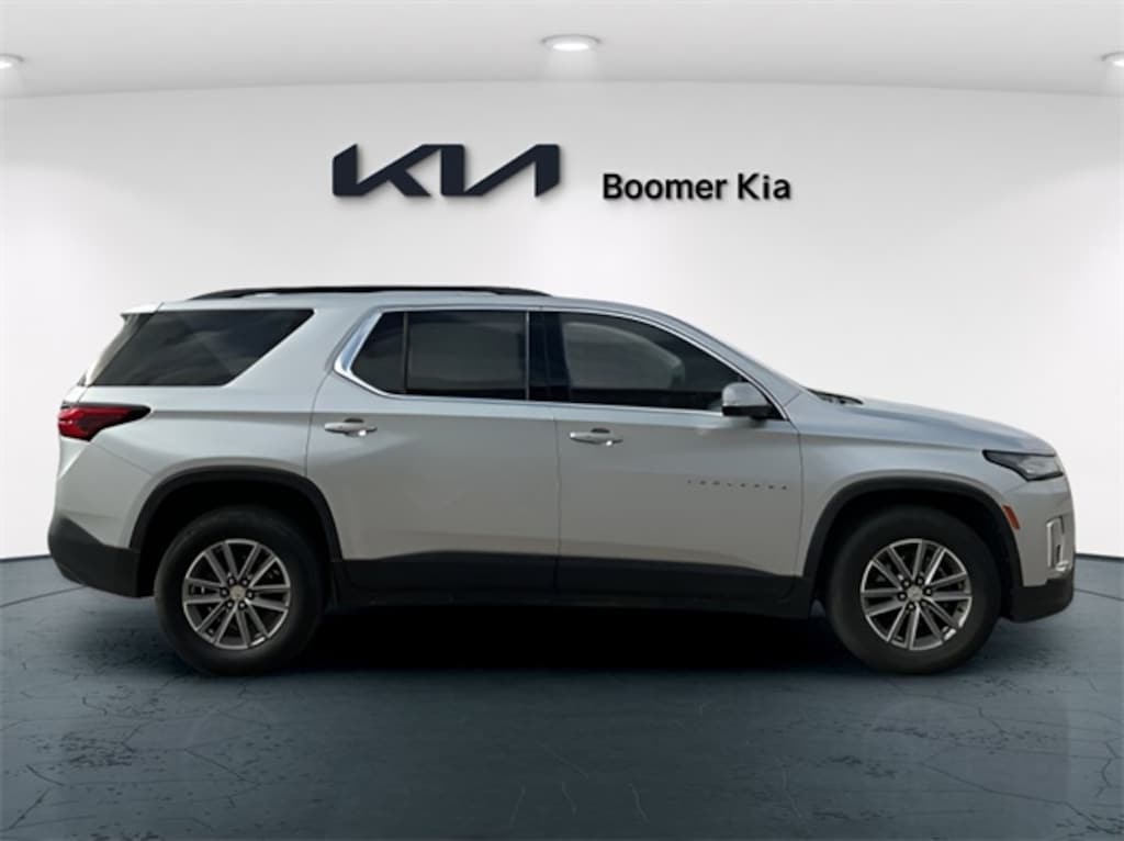 Used 2022 Chevrolet Traverse LT Cloth w/1LT SUV