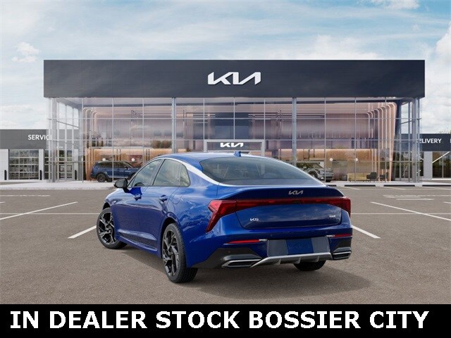 2026 Kia K5 GT-Line photo 4