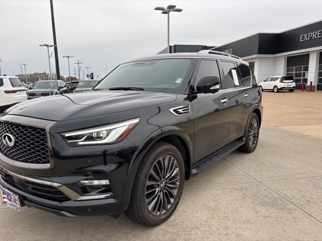 2024 INFINITI QX80 Sensory 4WD's photo