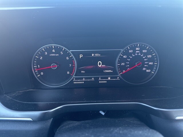 2022 Kia Sorento S photo 3