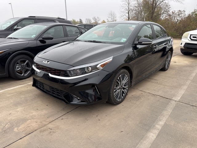 2023 Kia Forte GT-Line's photo