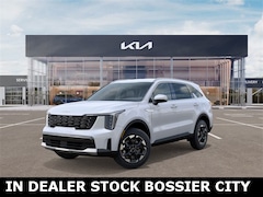 2025 Kia Sorento S SUV