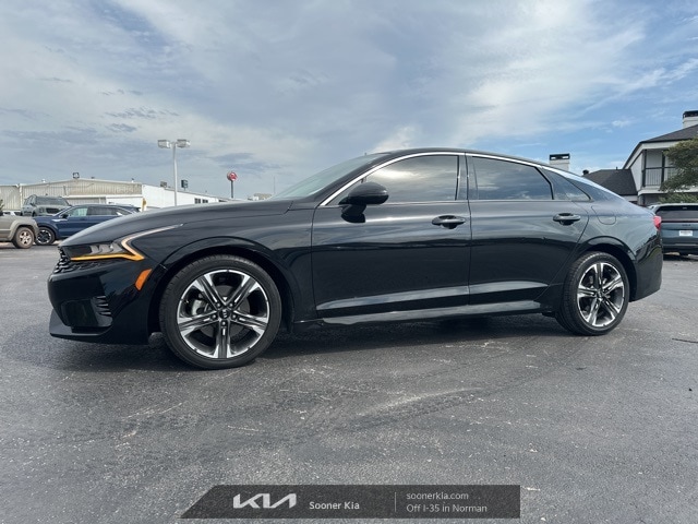 2021 Kia K5 Sedan  2021 Kia K5 Sedan