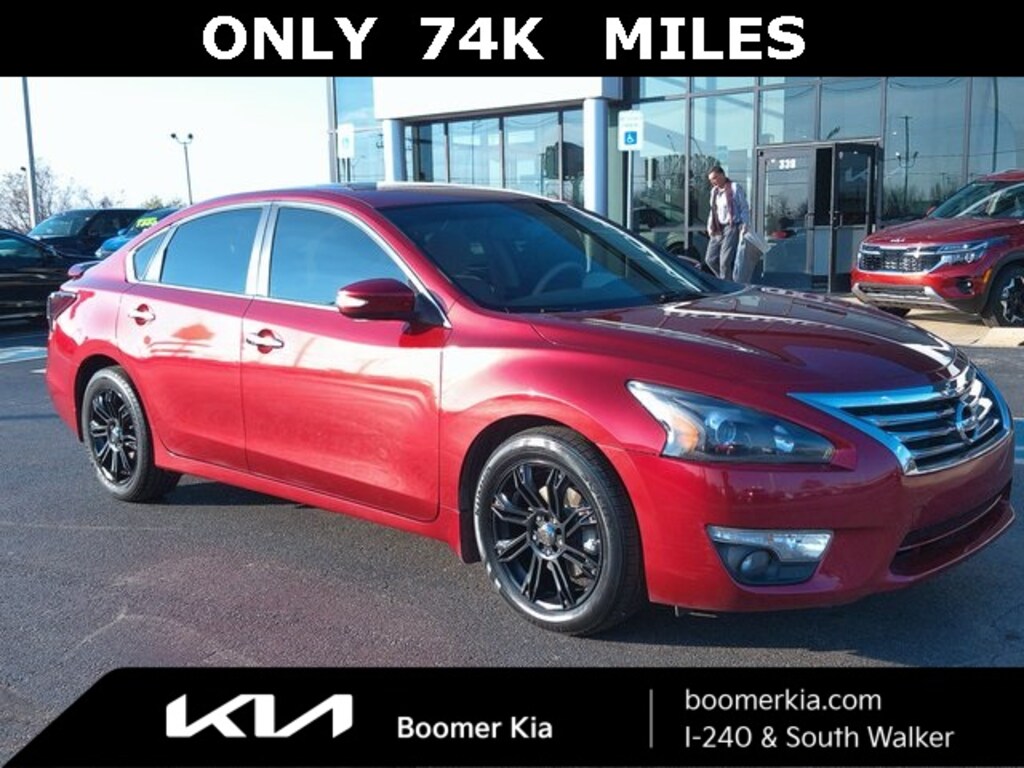 Used 2015 Nissan Altima 2.5 SV Sedan