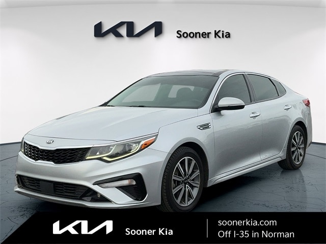 2019 Kia Optima EX's photo