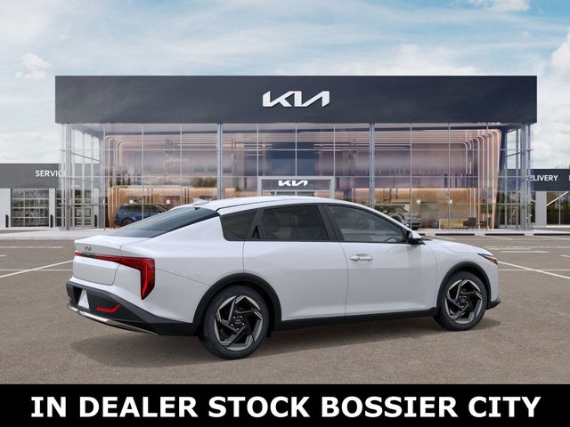 2025 Kia K4 EX - Photo 6