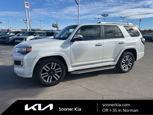 2019 Toyota 4Runner Limited's photo