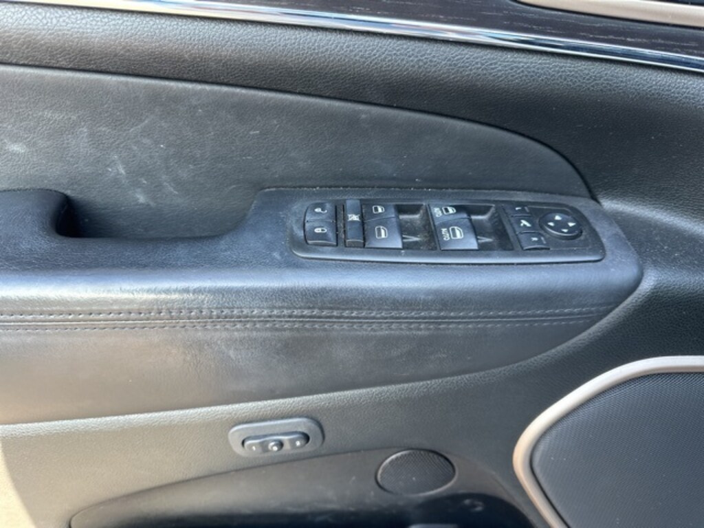 Used 2014 Jeep Grand Cherokee Summit 4x4 SUV