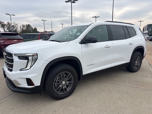 2025 GMC Acadia Elevation's photo