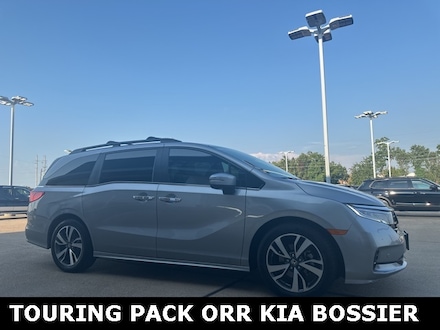 2023 Honda Odyssey Touring Van