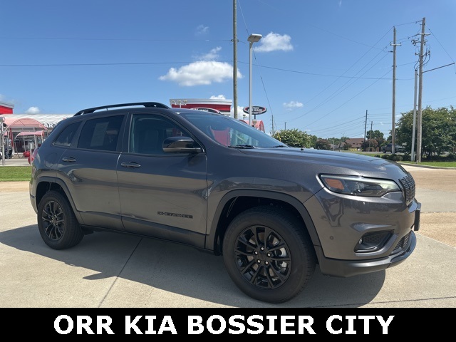 2023 Jeep Cherokee Altitude Lux
