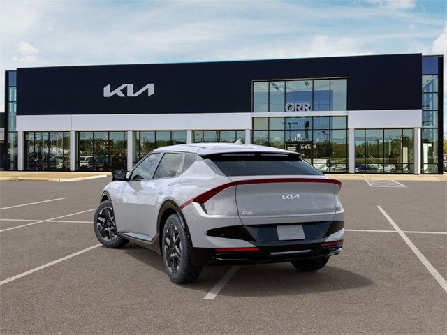 2025 Kia EV6 Wind photo 3