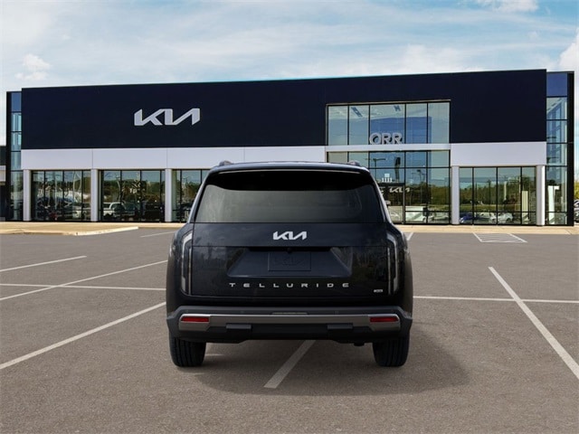2027 Kia Telluride S photo 3