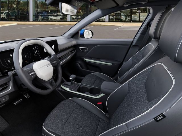 2025 Kia K4 GT-Line - Photo 17