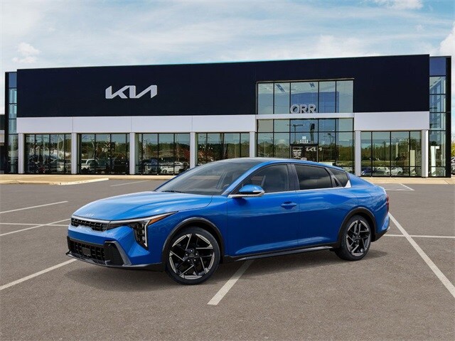 2025 Kia K4 GT-Line photo 3
