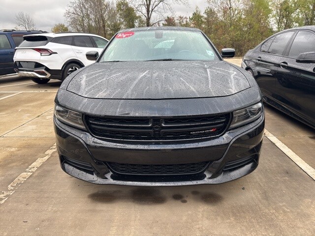 2022 Dodge Charger SXT photo 2
