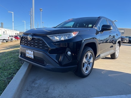 2021 Toyota RAV4 XLE SUV