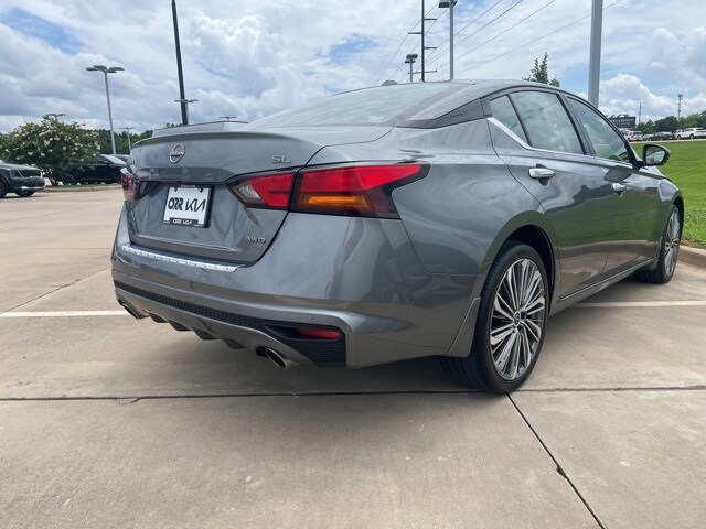2023 Nissan Altima 2.5 SL photo 4