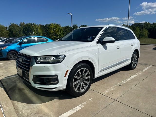 2019 Audi Q7 55 Premium Plus