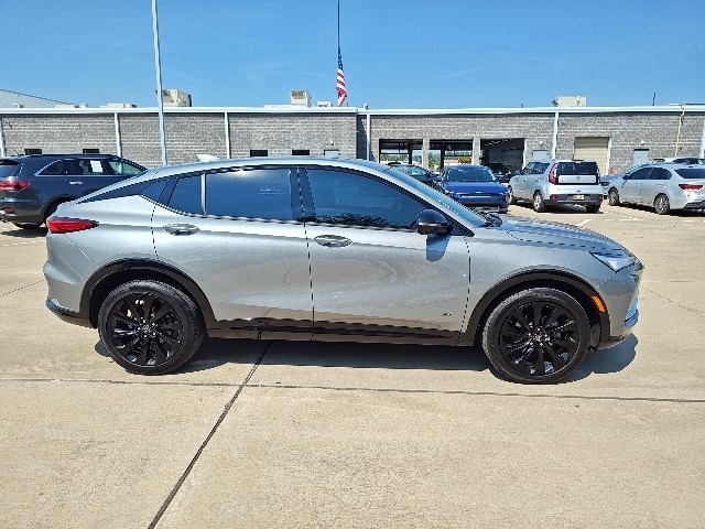 2025 Buick Envista ST photo 4