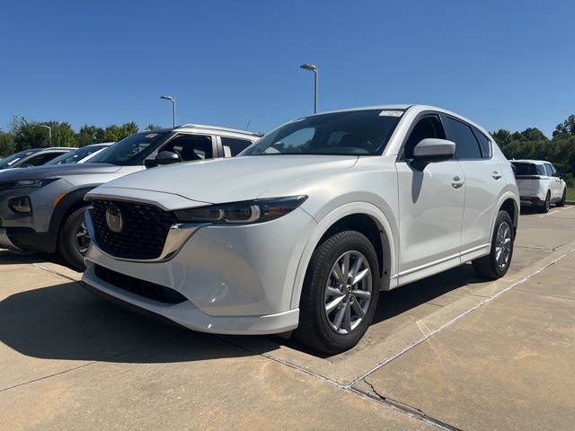 2024 Mazda CX-5 S Select Package's photo
