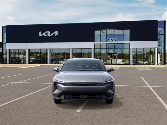 2026 Kia K4 LXS photo 2