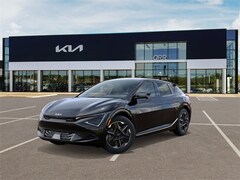 2025 Kia EV6 Wind SUV