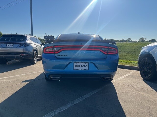 2023 Dodge Charger SXT photo 3