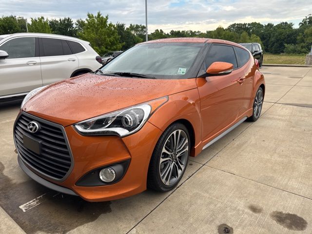 2016 Hyundai Veloster's photo