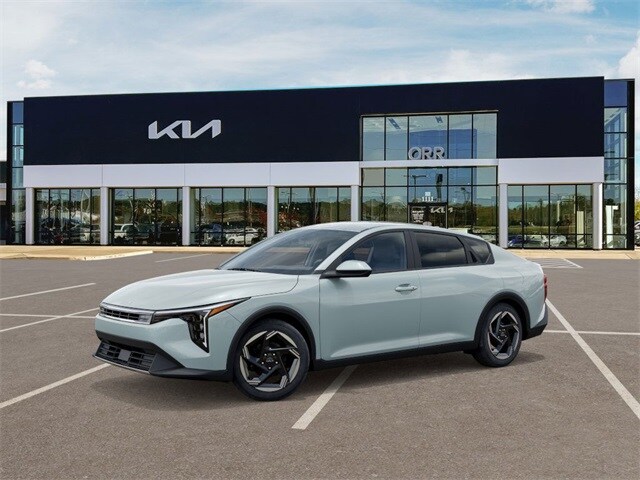 2025 Kia K4 EX photo 3