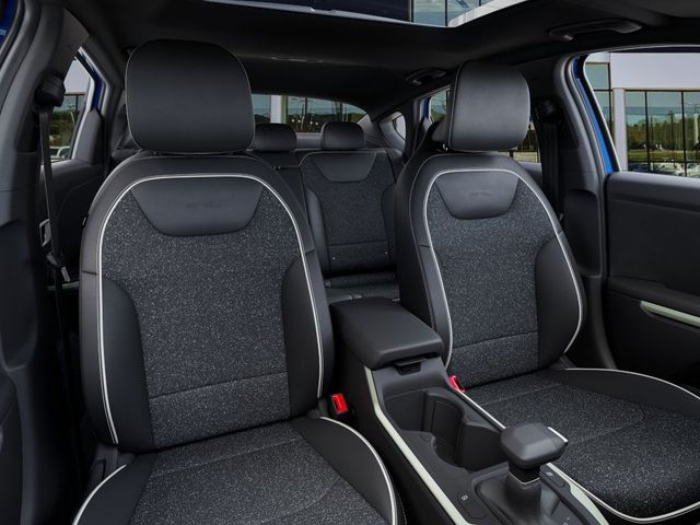 2025 Kia K4 GT-Line - Photo 15