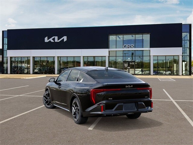 2025 Kia K4 GT-Line photo 4